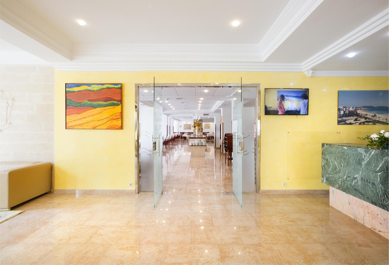 Hotel Biniamar กาลามิยอร์ ภายนอก รูปภาพ